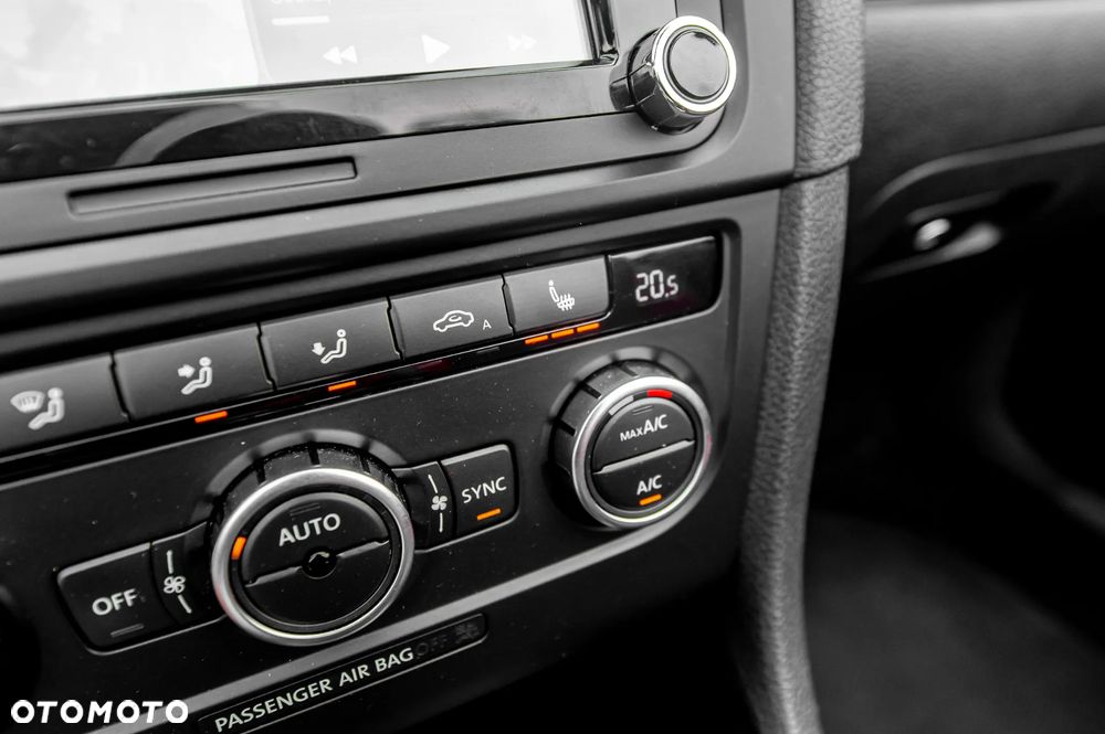 Volkswagen Golf Cabrio 1.4 TSI Cup - 25