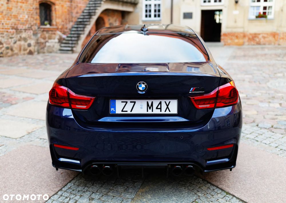 BMW M4 DKG Competition - 4
