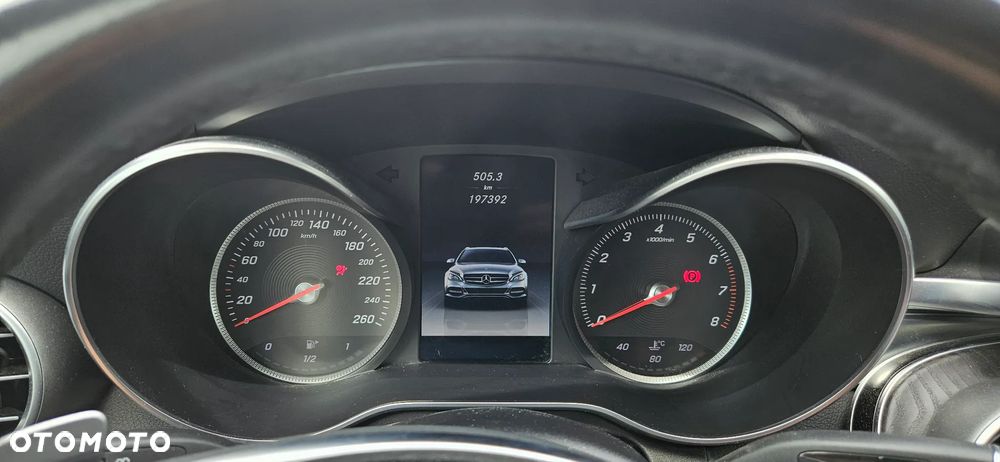 Mercedes-Benz Klasa C 250 7G-TRONIC - 26