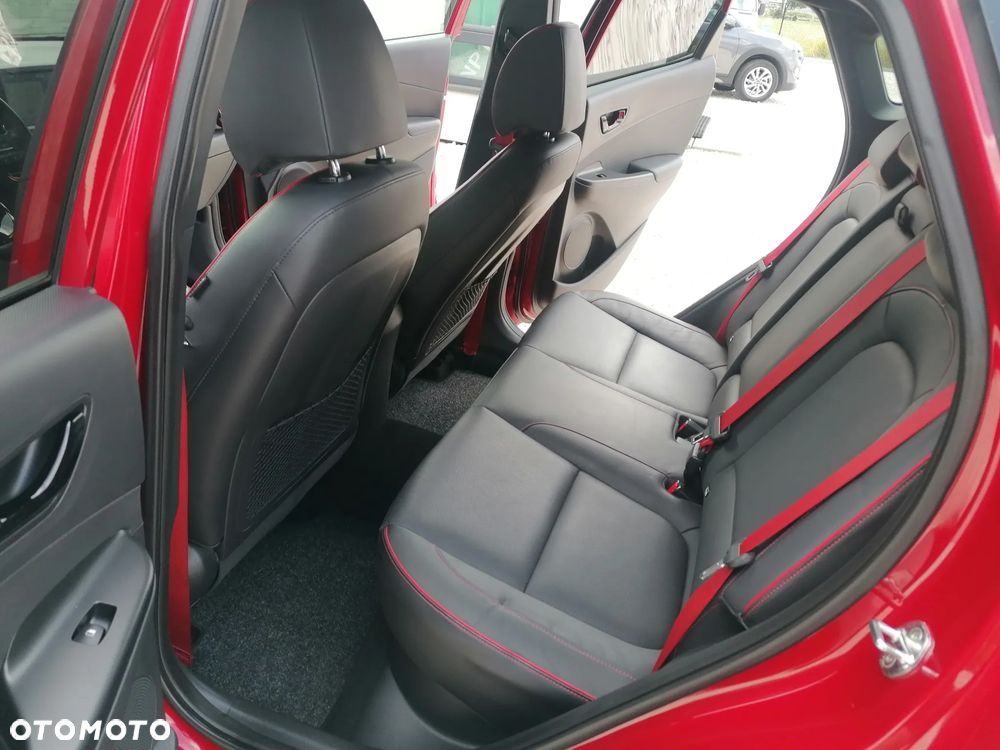 Hyundai Kona 1.6 T-GDI DCT 4WD Premium - 29