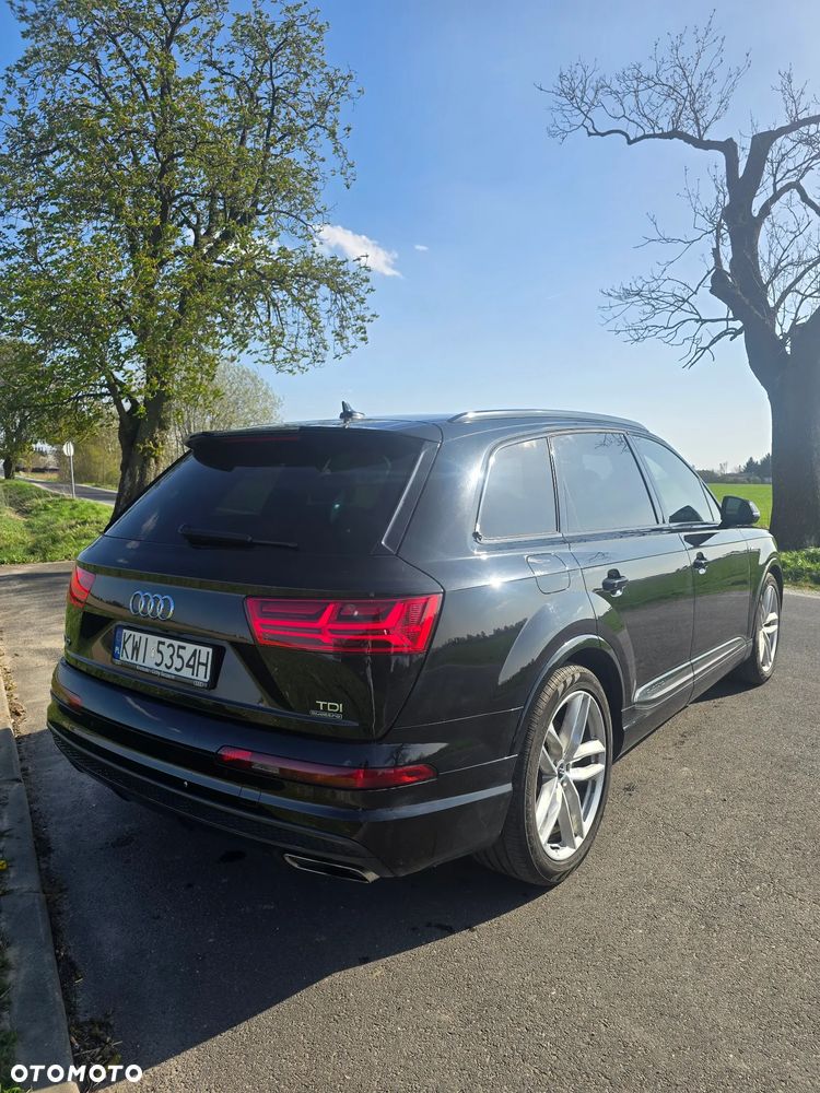 Audi Q7 - 7