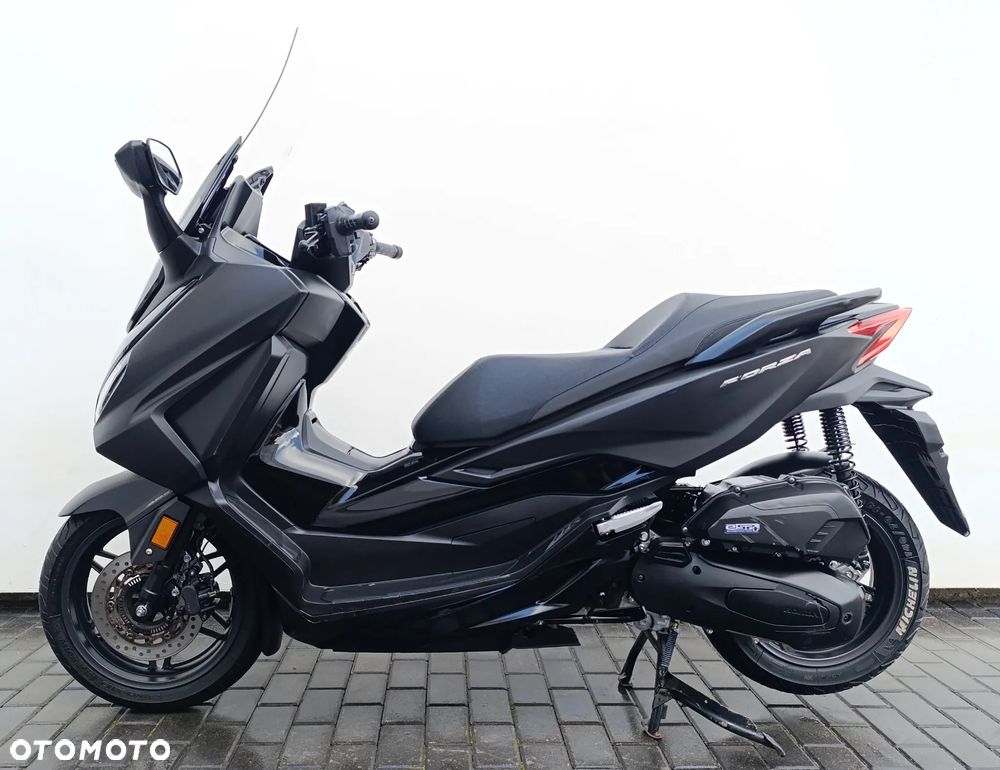 Honda NSS - 4