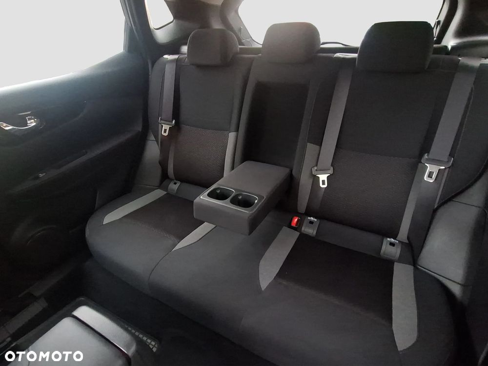 Nissan Qashqai 1.3 DIG-T N-Connecta - 13