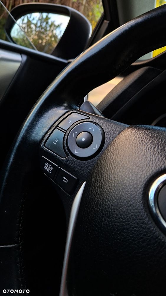 Toyota Auris 1.6 Sol - 20