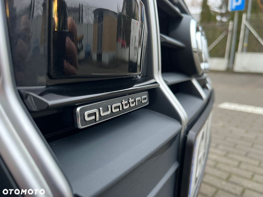 Audi A6 Allroad - 12