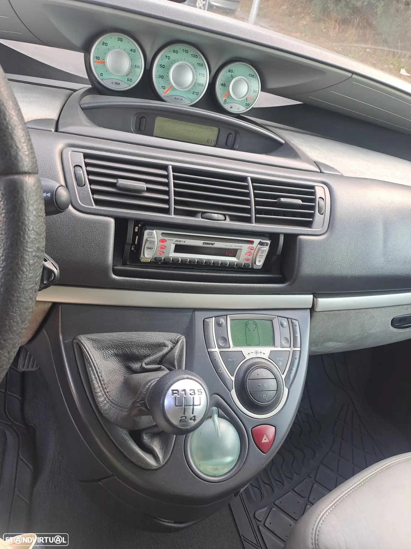 Peugeot 807 2.2 HDi - 22