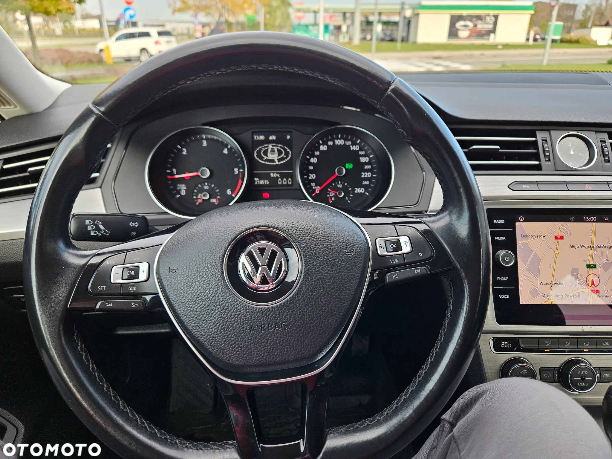 Volkswagen Passat 2.0 TDI BMT Trendline DSG7 - 13