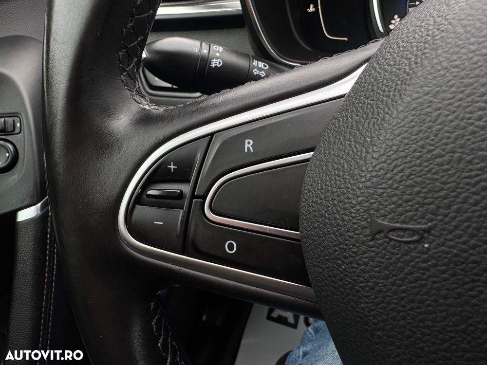 Renault Kadjar Energy dCi 130 Bose Edition - 21