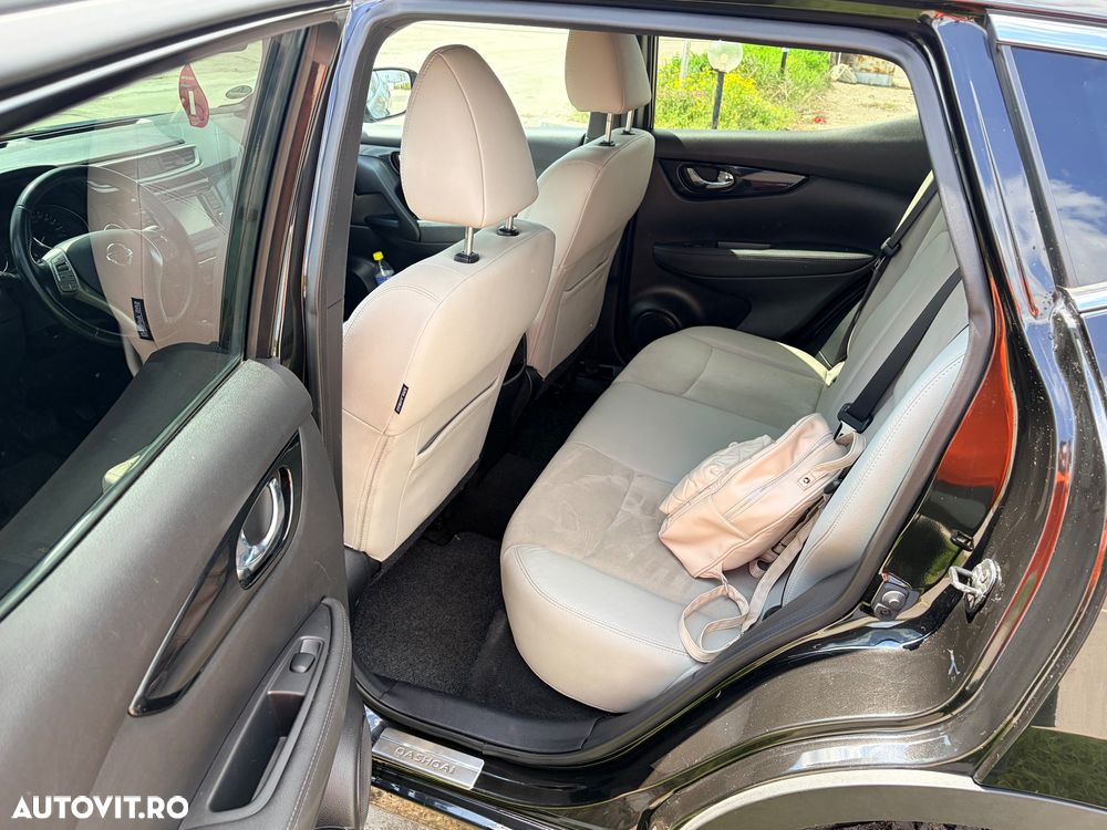 Nissan Qashqai 1.6 DCI Xtronic TEKNA - 10