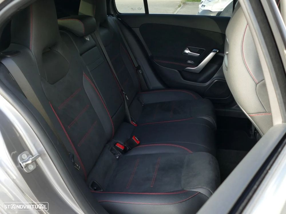 Mercedes-Benz A 250 e - 31
