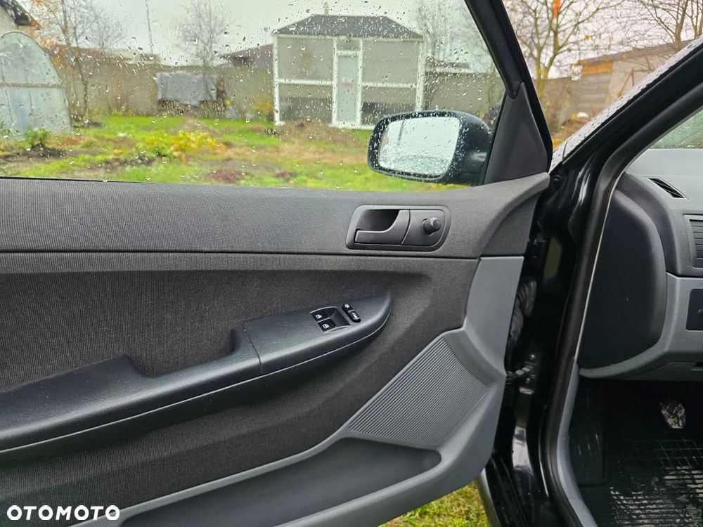 Skoda Fabia 1.4 16V Active - 5