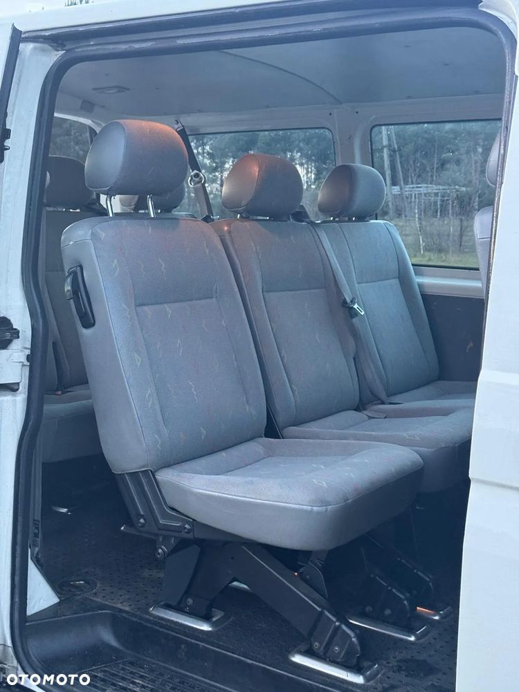 Volkswagen Transporter - 5