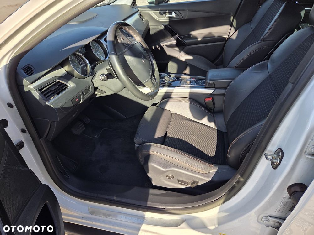 Peugeot 508 RXH 2.0 HDi HYbrid4 - 6