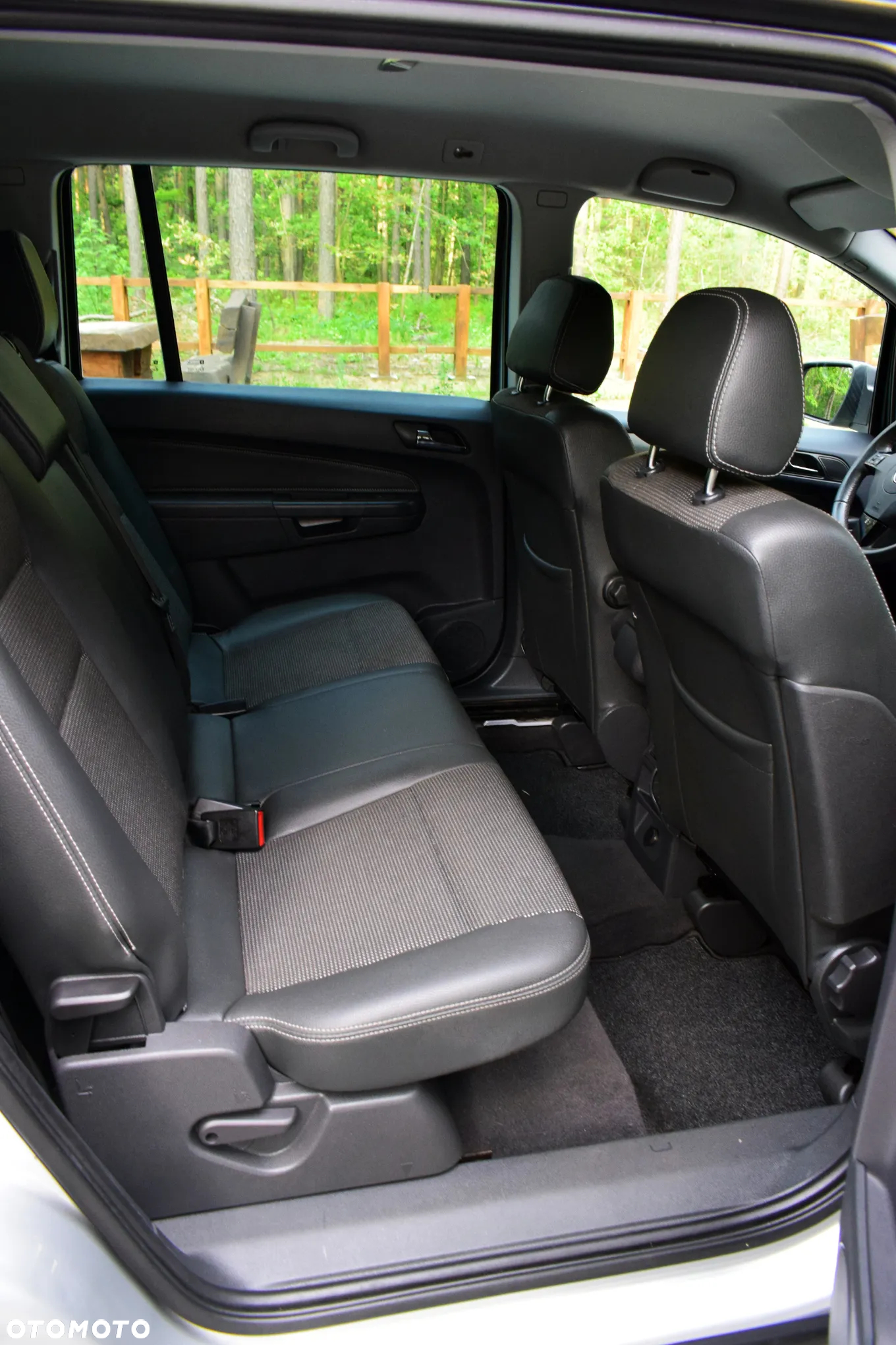 Opel Zafira 1.8 Cosmo - 20