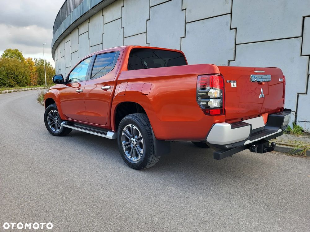 Mitsubishi L200 - 6