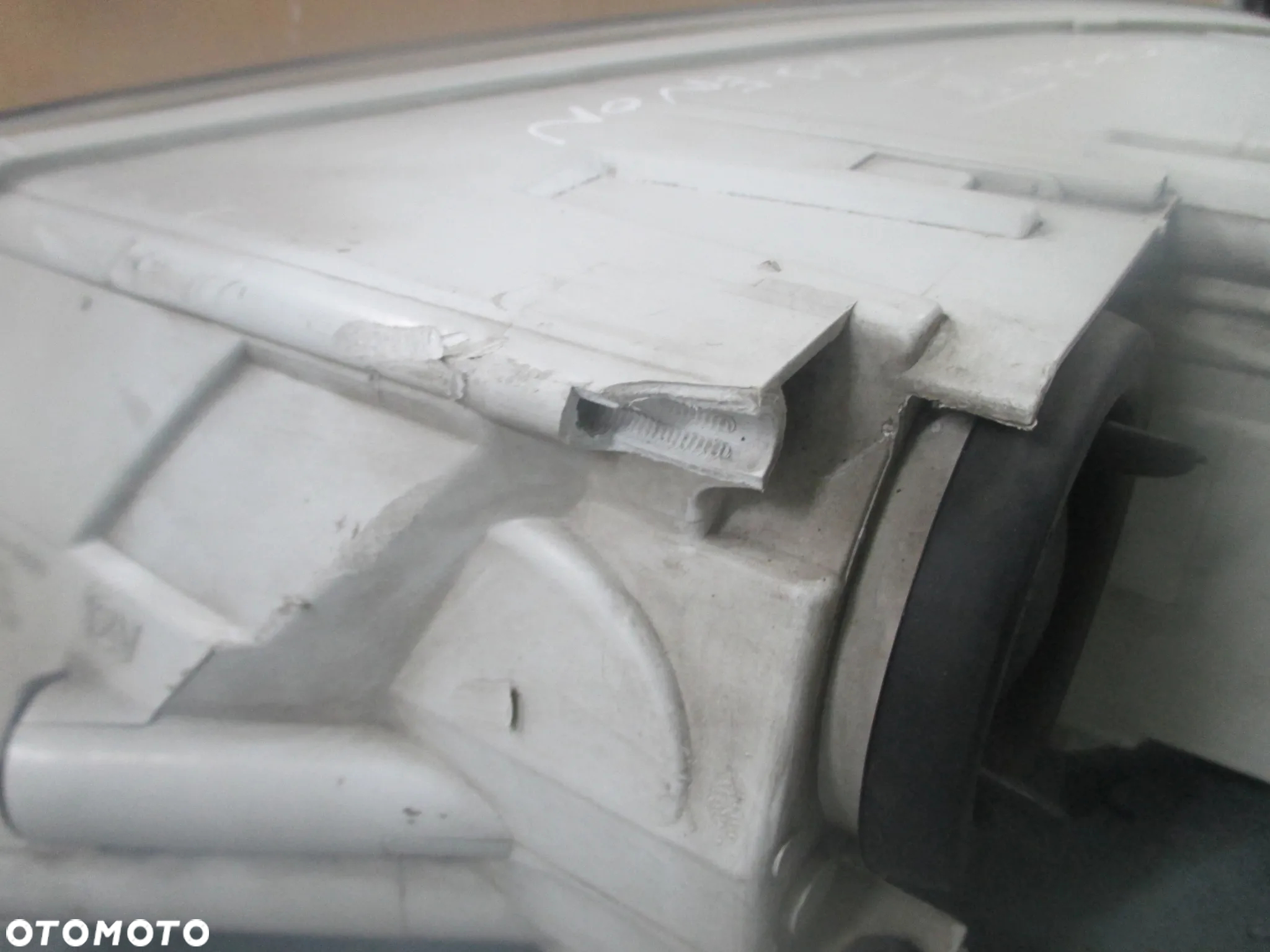lampa prawa Skoda Octavia II Xenon Europa Orginał - 3