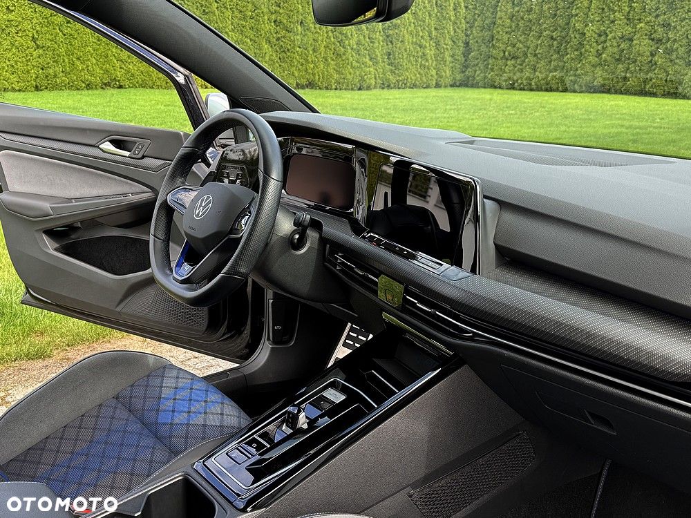 Volkswagen Golf 2.0 TSI 4Motion R DSG - 37