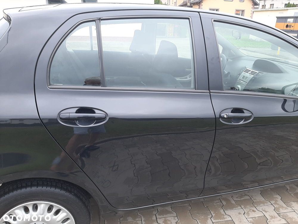 Toyota Yaris 1.3 Luna - 6