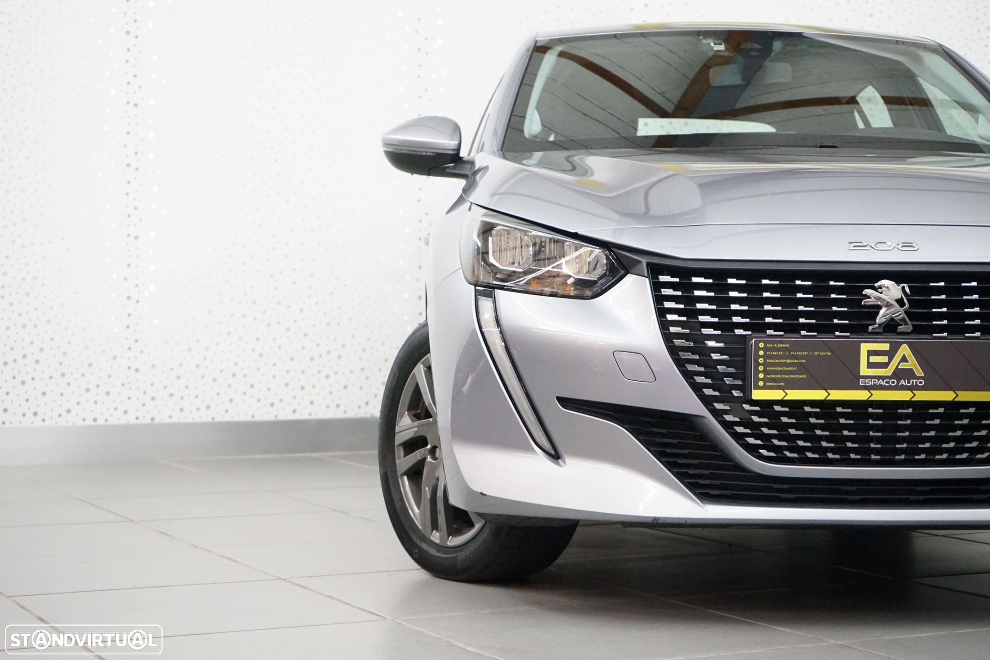 Peugeot 208 1.2 PureTech SE Style - 41