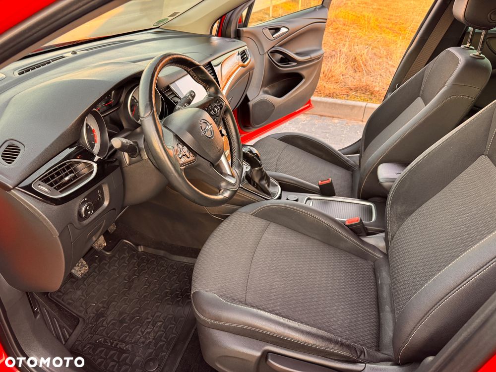 Opel Astra 1.4 Turbo Innovation - 26