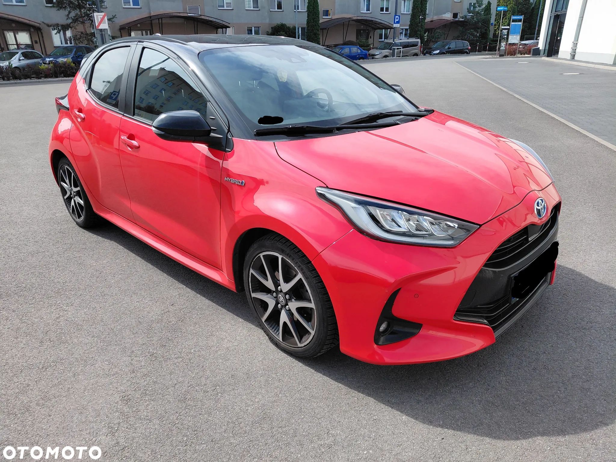 Toyota Yaris Hybrid 1.5 Premiere Edition - 1