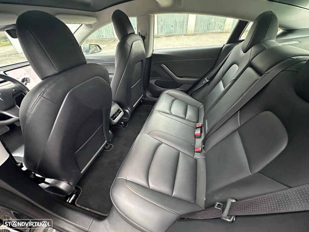 Tesla Model 3 Standard Range Plus RWD - 5