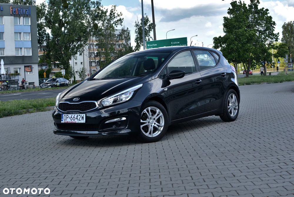 Kia Ceed 1.6 GDI Edition 7 - 9