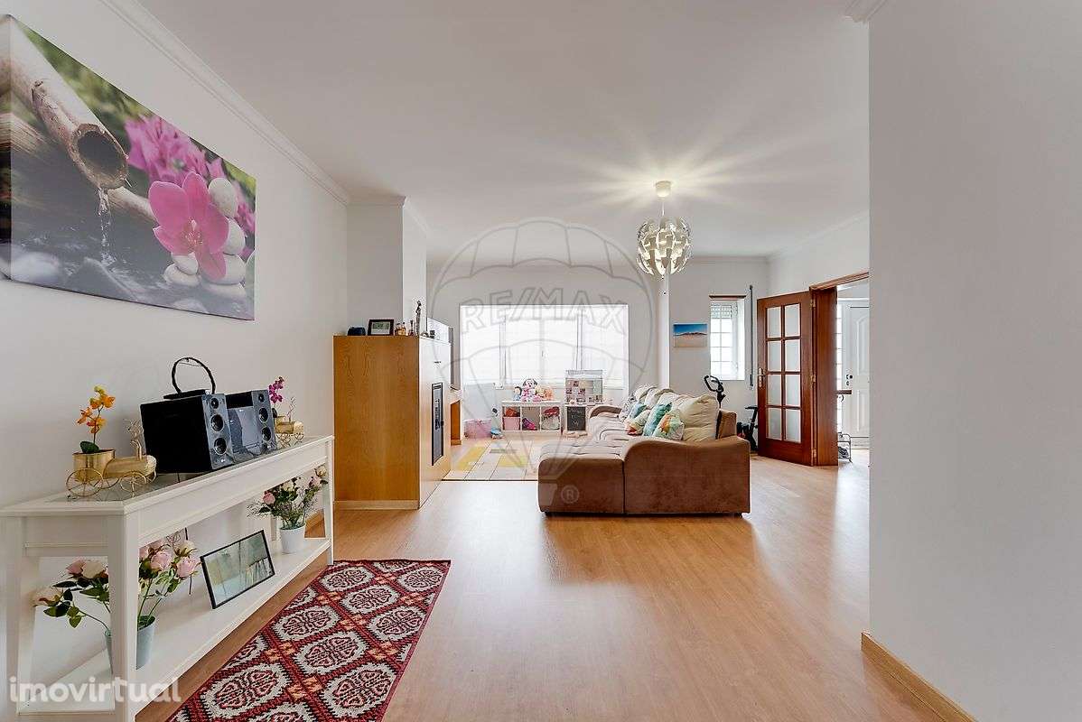 Moradia T4 para venda - Grande imagem: 2/36