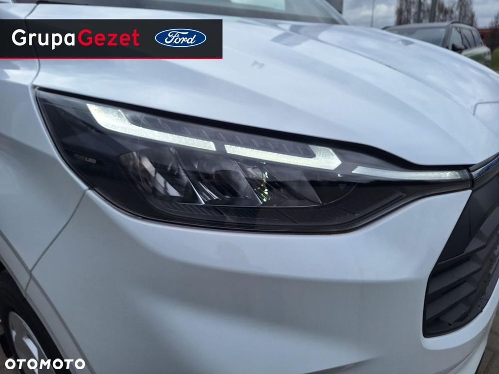 Ford Transit Custom - 12