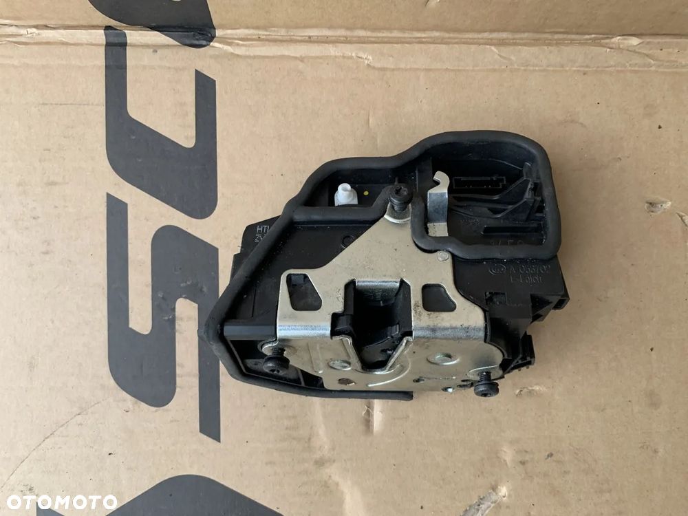 Zamek drzwi lewy tył tylny lewy BMW I E87 7229459 - 2