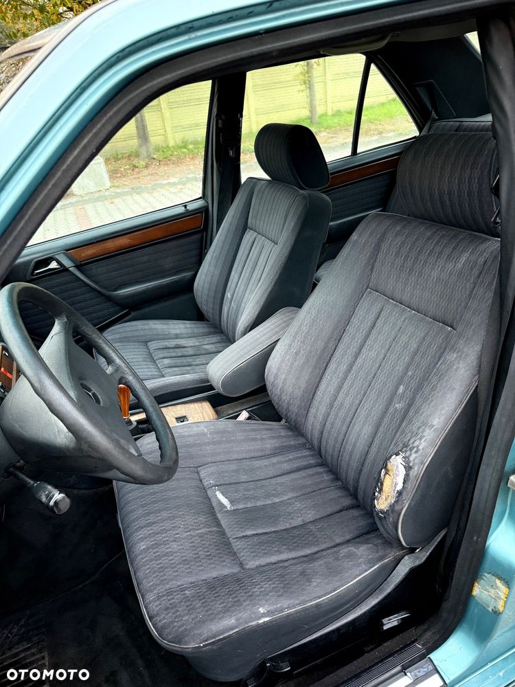 Mercedes-Benz W124 (1984-1993) - 10