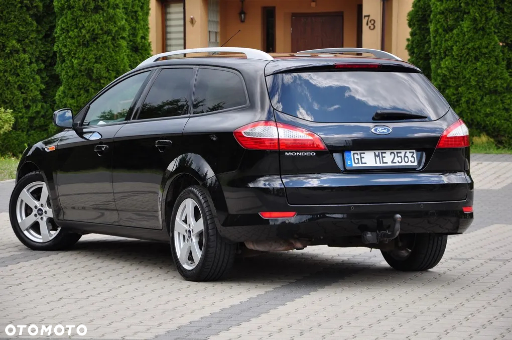Ford Mondeo 2.0 FF Ghia - 21