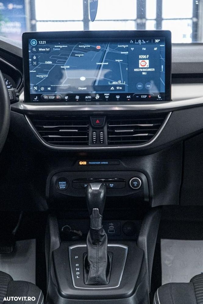 FORD Focus 2022 — imagine 4