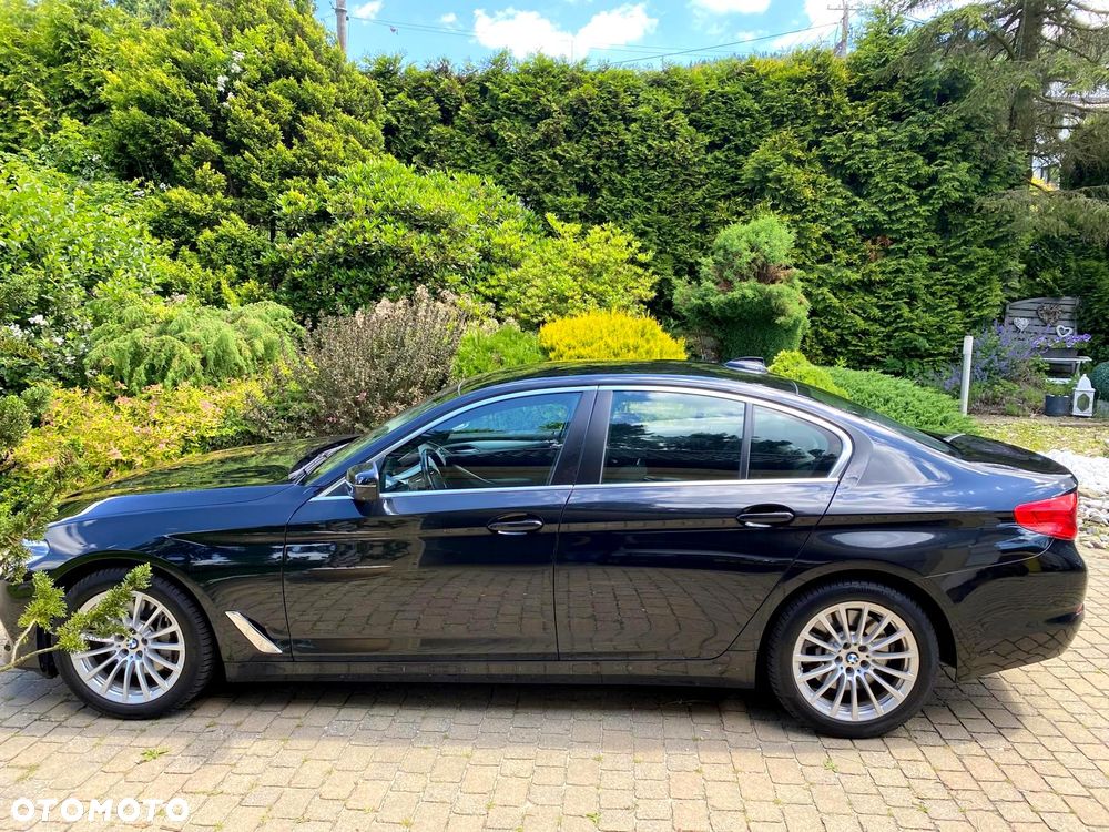 BMW Seria 5 540i GPF Sport - 11