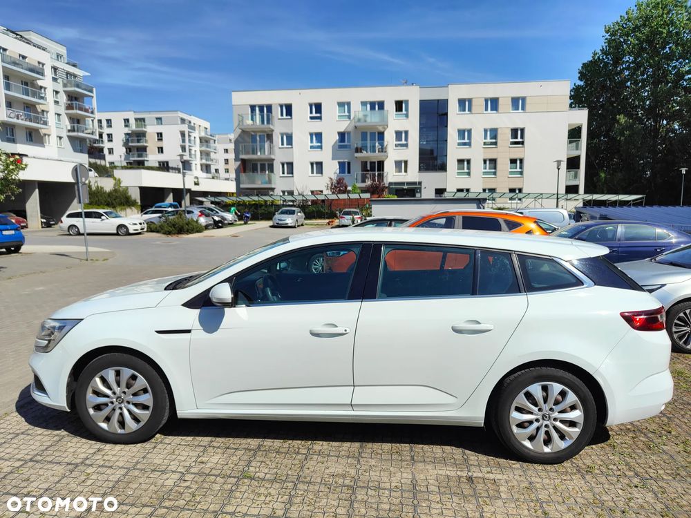 Renault Megane 1.6 SCe Life - 3