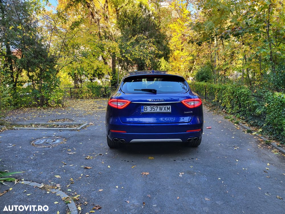 Maserati Levante - 10