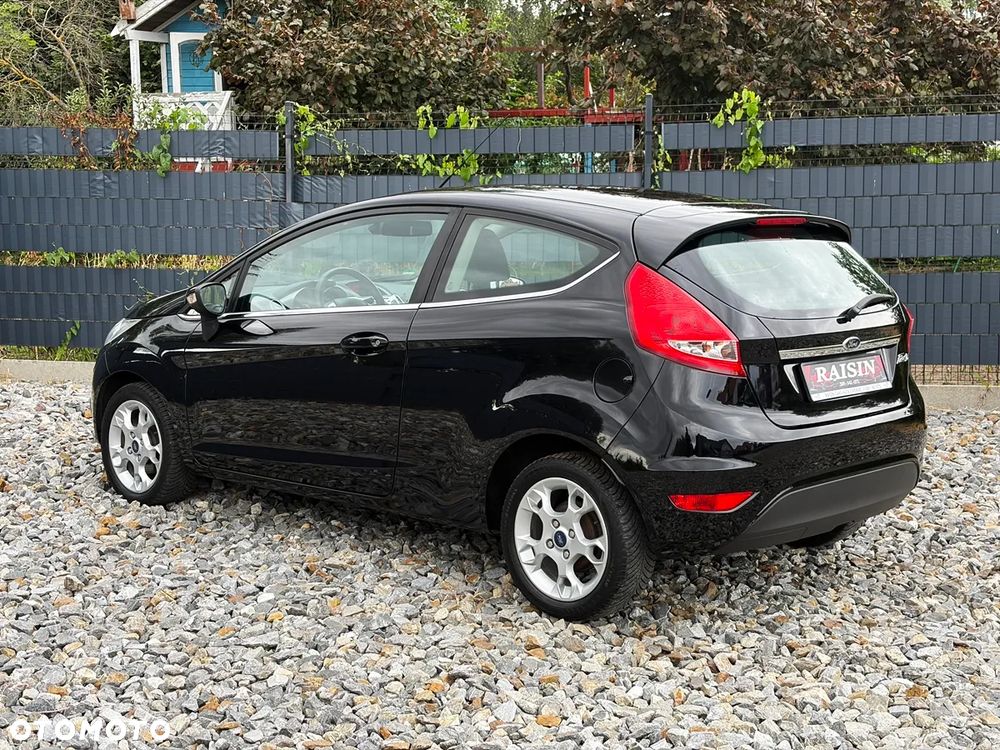 Ford Fiesta 1.25 Titanium X - 25