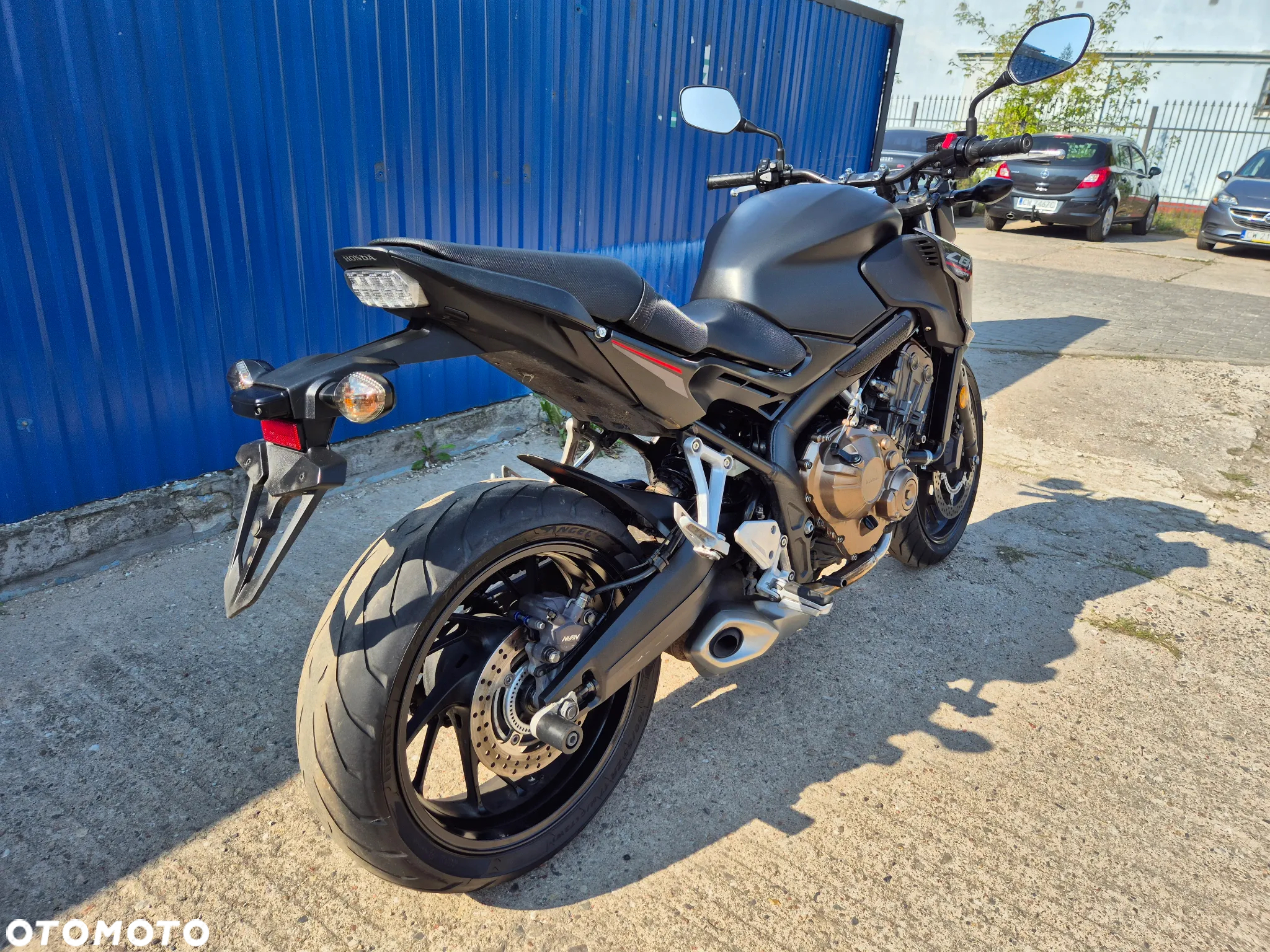 Honda CBF - 10