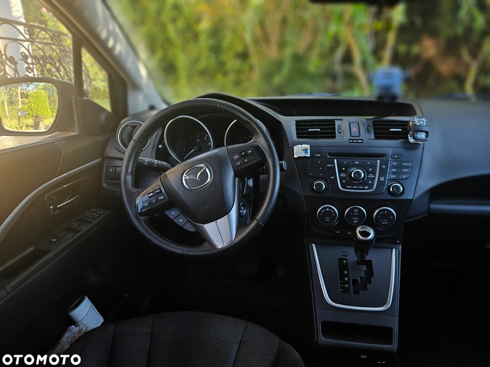 Mazda 5 - 6