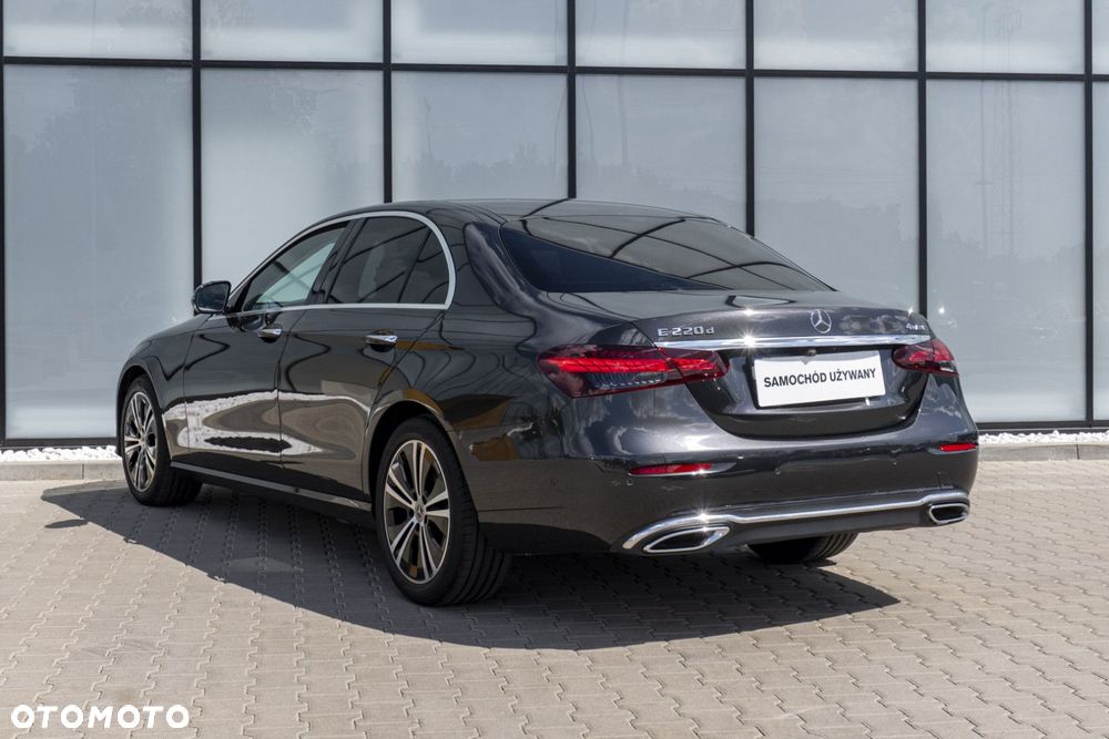 Mercedes-Benz Klasa E - 8
