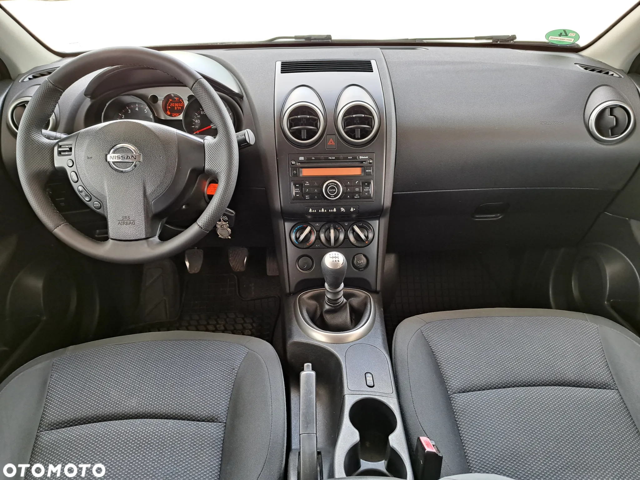 Nissan Qashqai+2 - 23