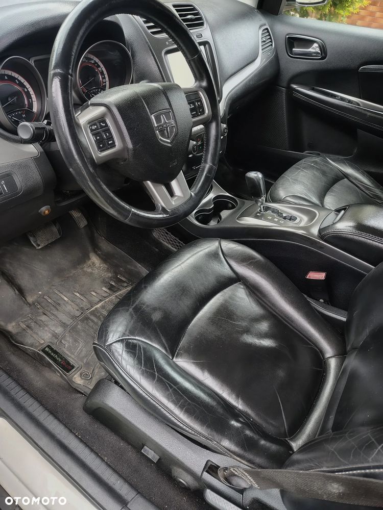 Dodge Journey - 16