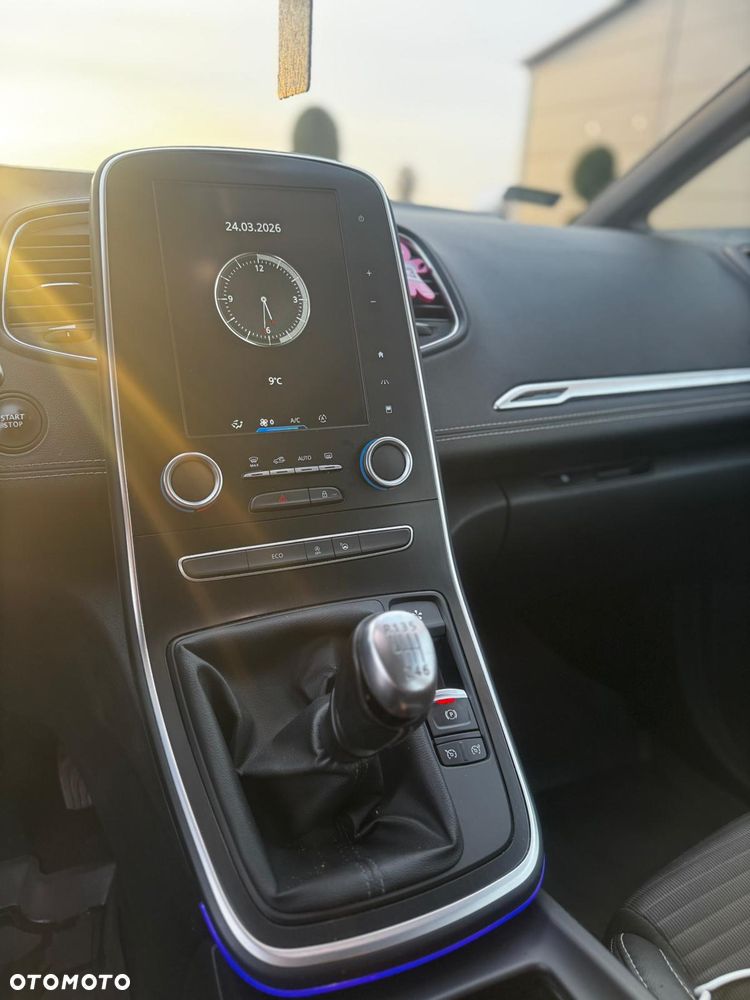 Renault Grand Scenic - 7