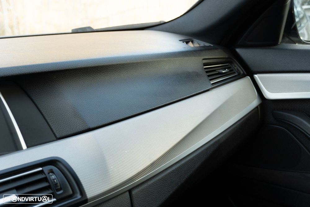 BMW 520 d ED Pack M - 33