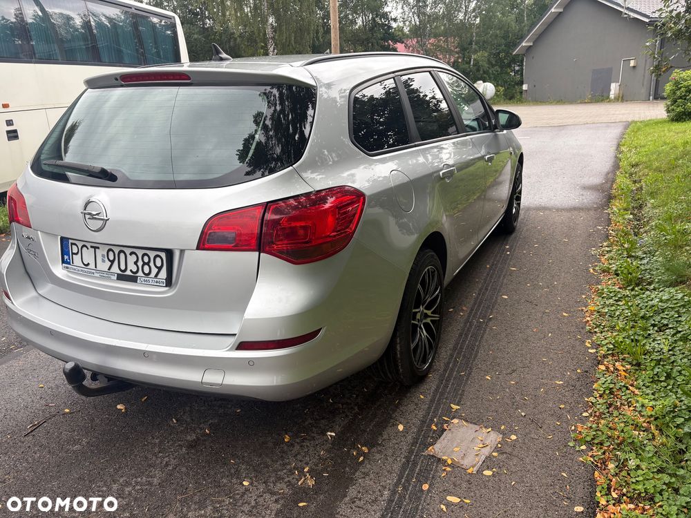Opel Astra 1.4 T Cosmo - 16