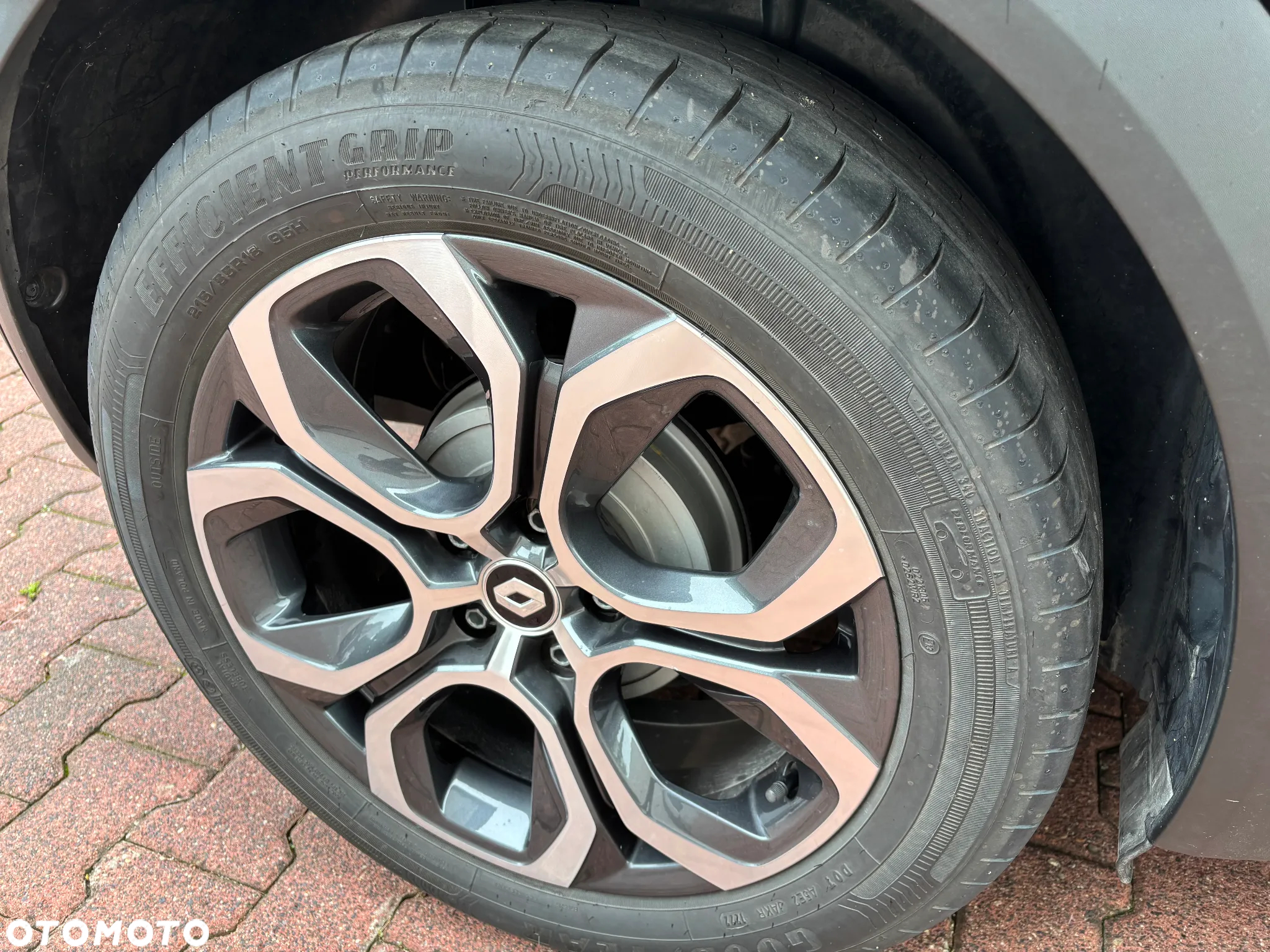 Renault Captur TCe 100 EXPERIENCE - 13