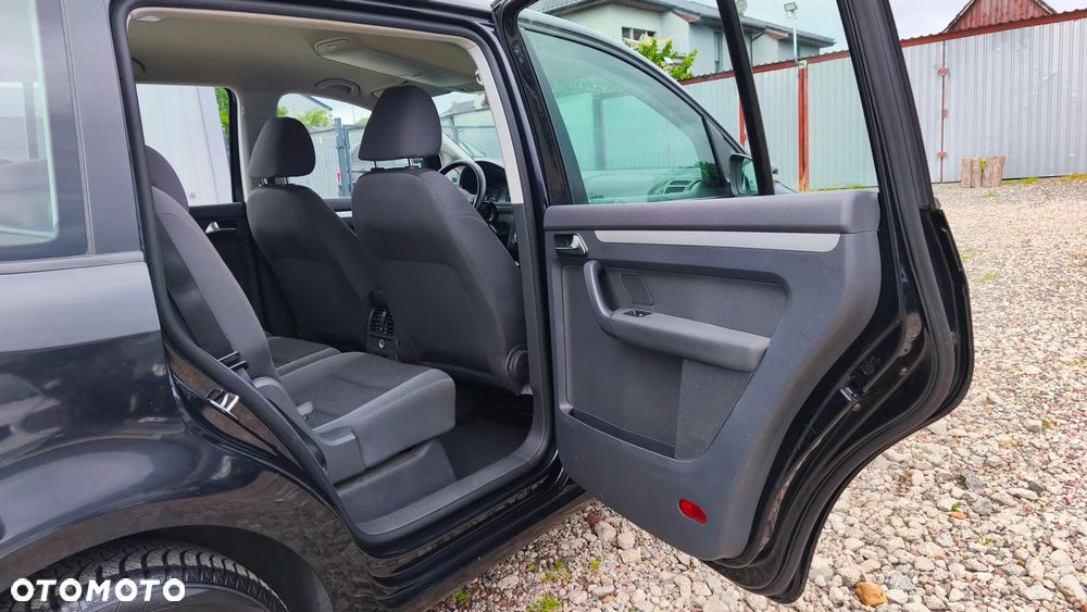 Volkswagen Touran 1.2 TSI Trendline - 31