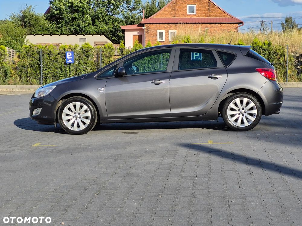 Opel Astra 1.4 Turbo - 8