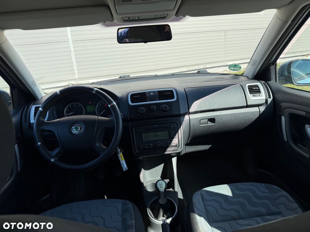 Skoda Fabia 1.4 16V Style - 29