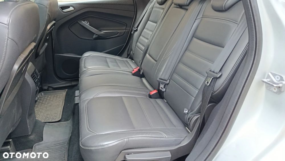 Ford Kuga 1.5 EcoBoost 4x4 Titanium - 18